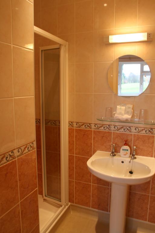 Bridge House B&B Cheltenham Kültér fotó